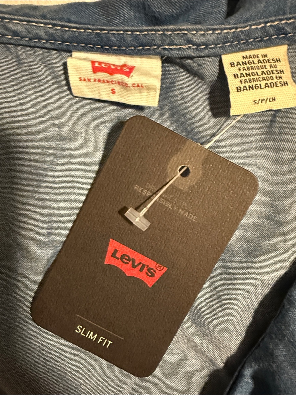 Levi's Indigo Denim Ruffled Tie-Front Top - Picture 3 of 4